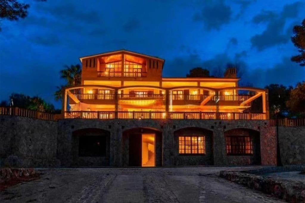 Villa Golf Sitges ヴィラノヴァ・イ・ラ・ジェルトル エクステリア 写真