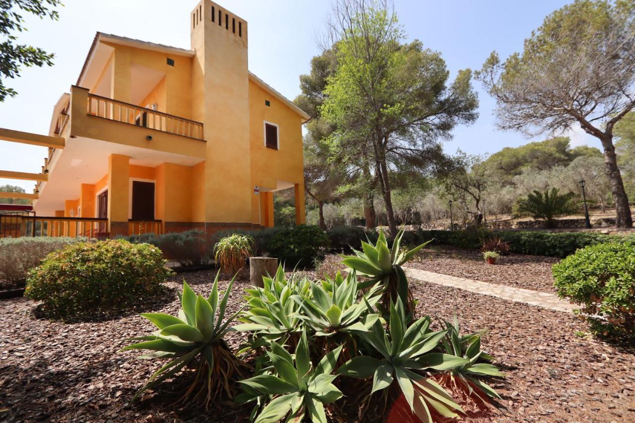 Villa Golf Sitges ヴィラノヴァ・イ・ラ・ジェルトル エクステリア 写真