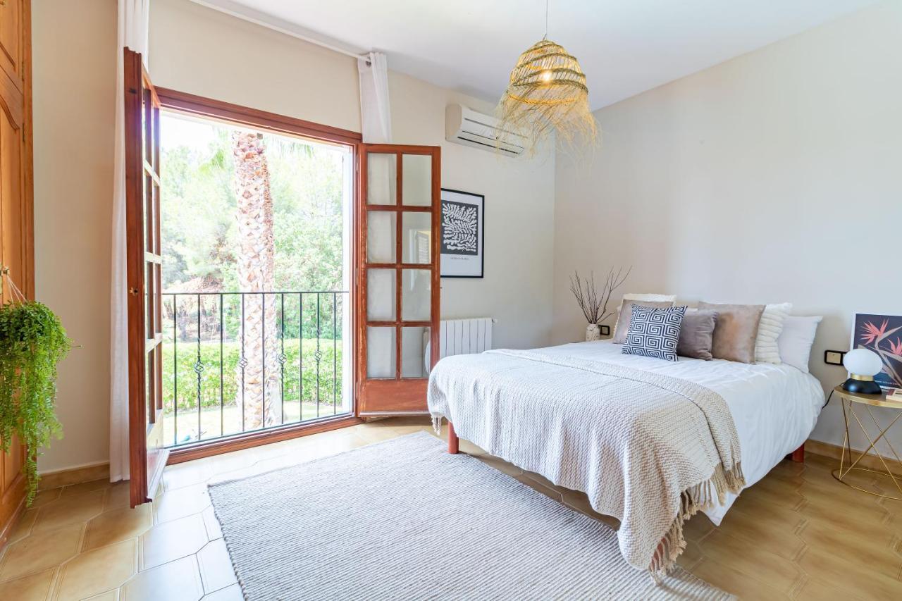 Villa Golf Sitges ヴィラノヴァ・イ・ラ・ジェルトル エクステリア 写真